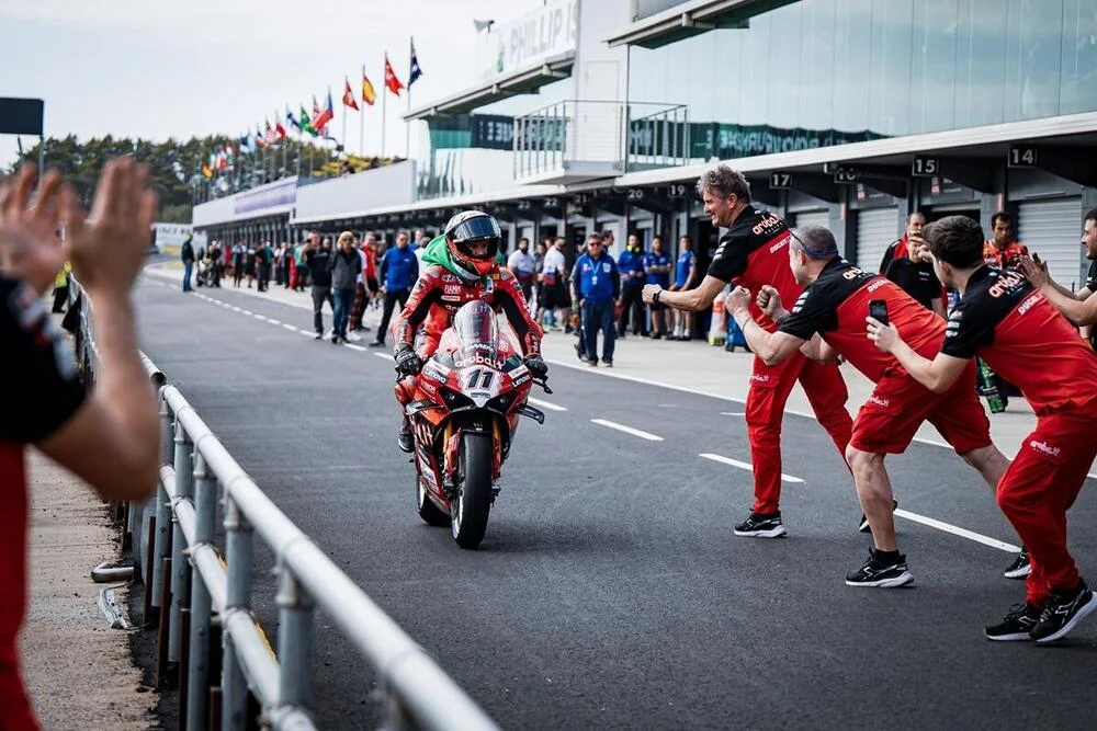 20240224 084353826 6401