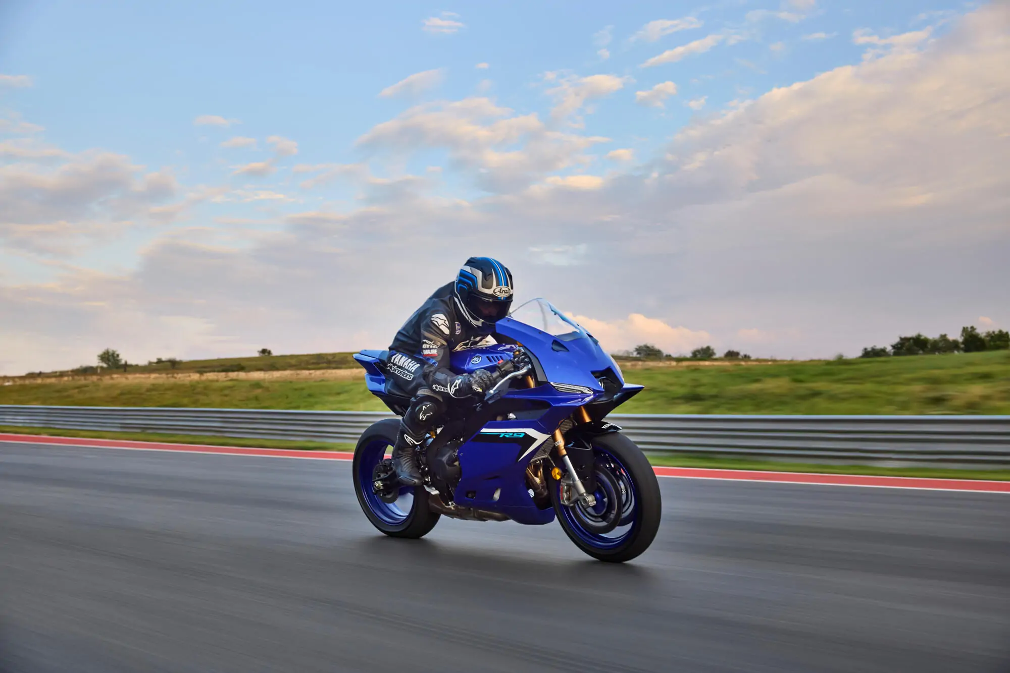 Yamaha YZF-R9