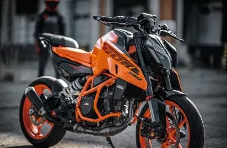 390 Duke et 250 Duke 2024