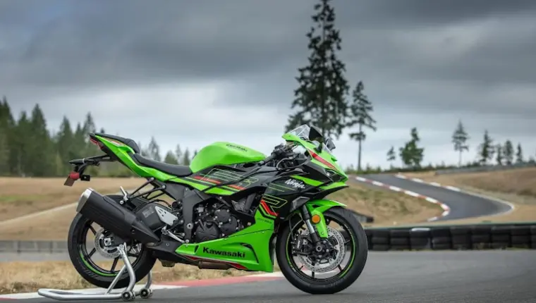 Kawasaki Ninja ZX-6R 2024 : premier essai