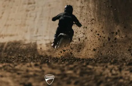 C&rsquo;est officiel : Ducati en motocross