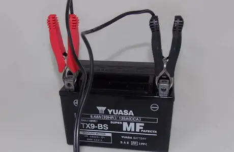 Comment changer sa batterie moto ?