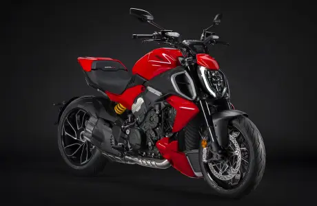 Ducati Diavel V4 remporte le prix « Best of the Best » au Red Dot Awards