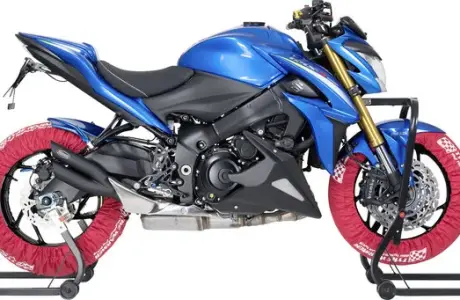 Les meilleures couvertures chauffantes moto