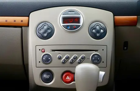 code autoradio renault